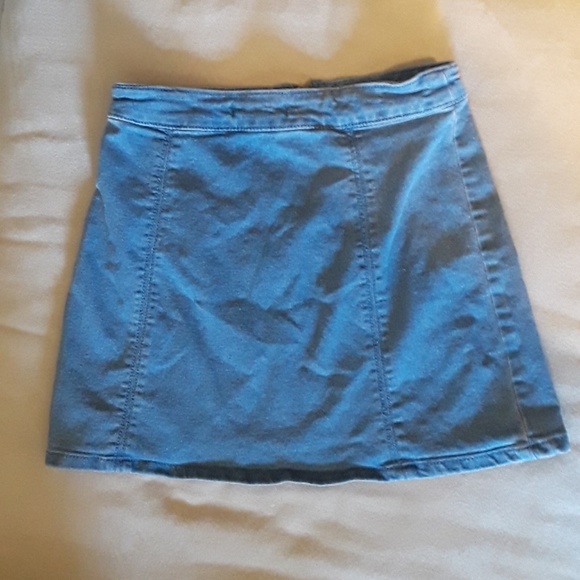 Jean skirt - Picture 2 of 3